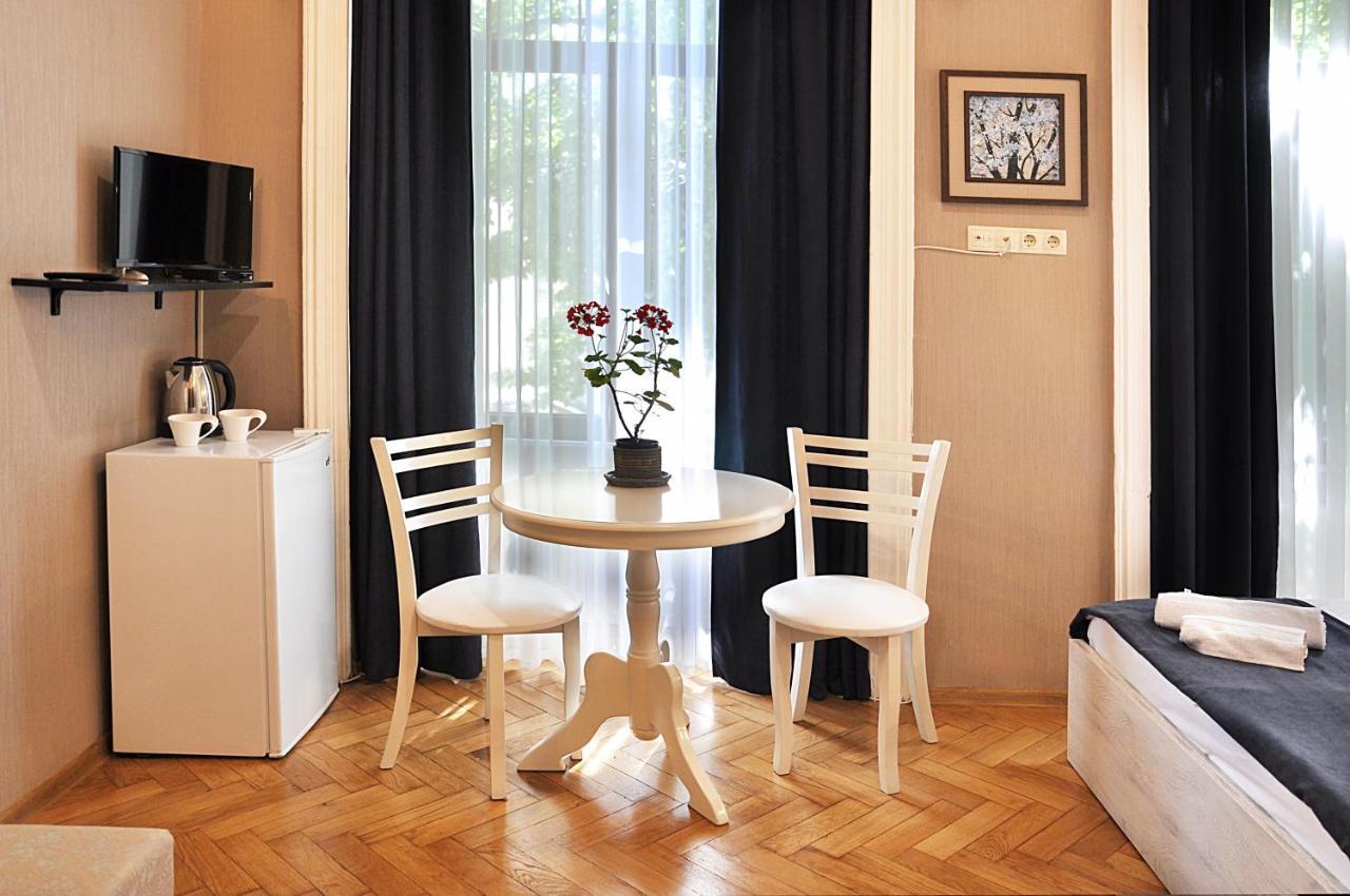 Hb Apartments Mari Brose Tbilisi Exteriör bild