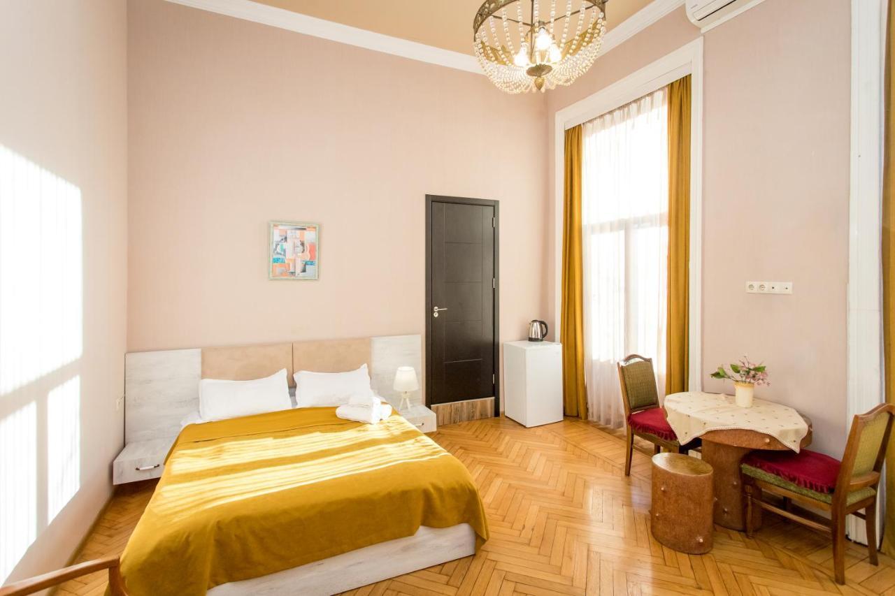 Hb Apartments Mari Brose Tbilisi Exteriör bild