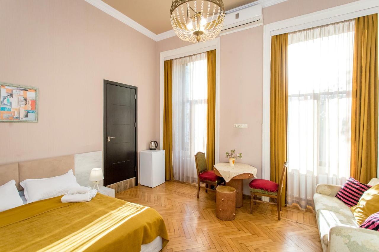 Hb Apartments Mari Brose Tbilisi Exteriör bild