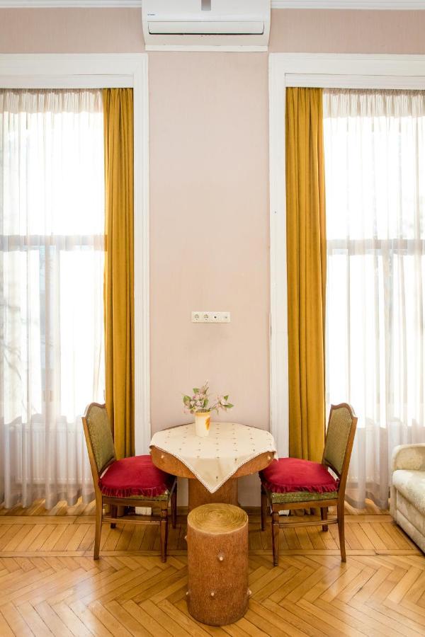 Hb Apartments Mari Brose Tbilisi Exteriör bild