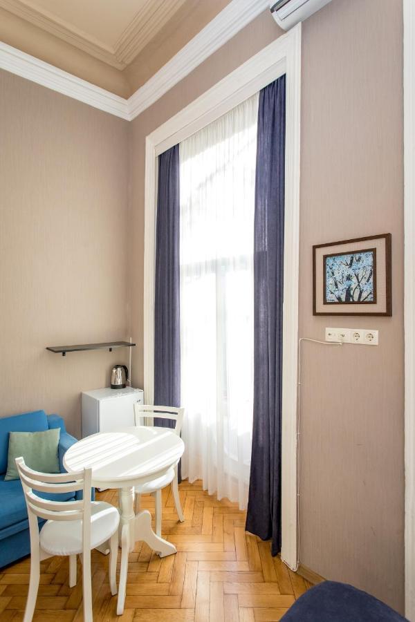 Hb Apartments Mari Brose Tbilisi Exteriör bild