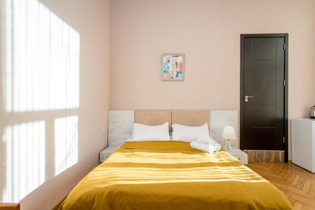 Hb Apartments Mari Brose Tbilisi Exteriör bild